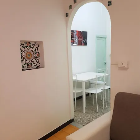 Апартаменты Charming In Old Town *